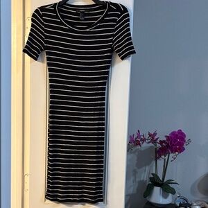 Forever 21 Black and White Striped Midi Dress